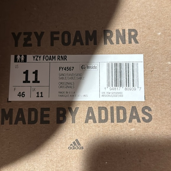 Yeezy Foam Runner (NIB) - Picture 4 of 7